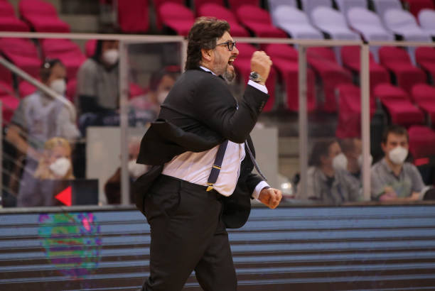 困难局势 困难局势