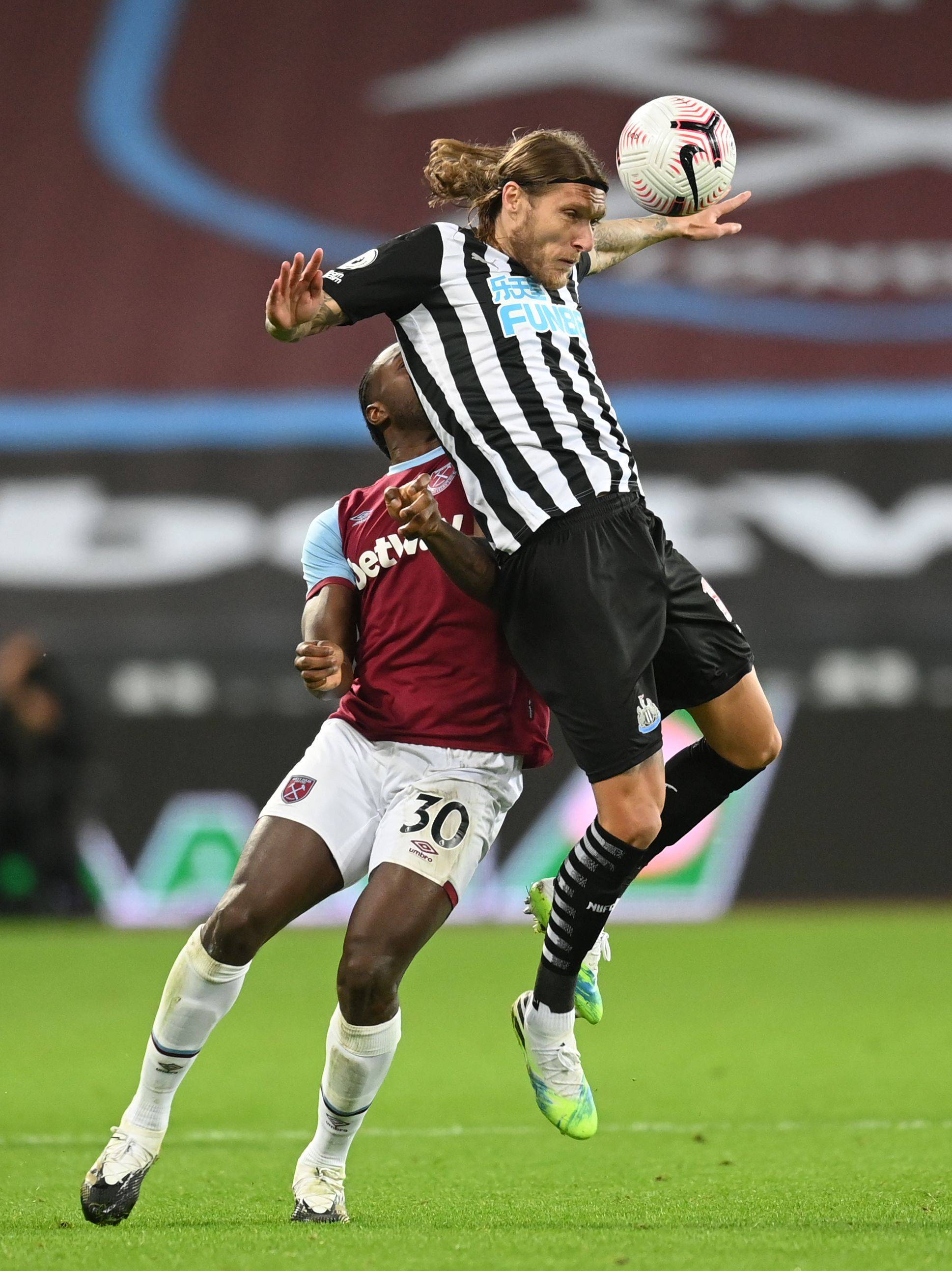 裁都体现出 裁都体现出